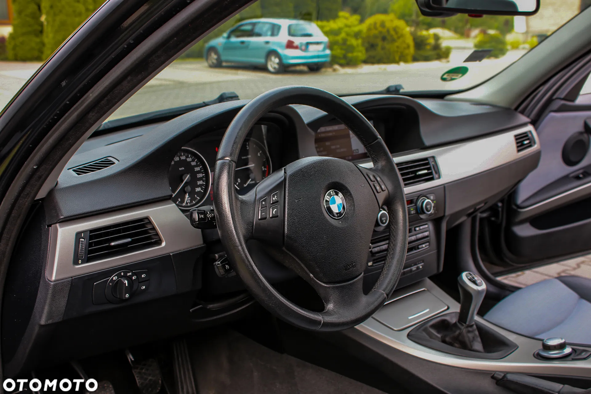 BMW Seria 3 320d - 26