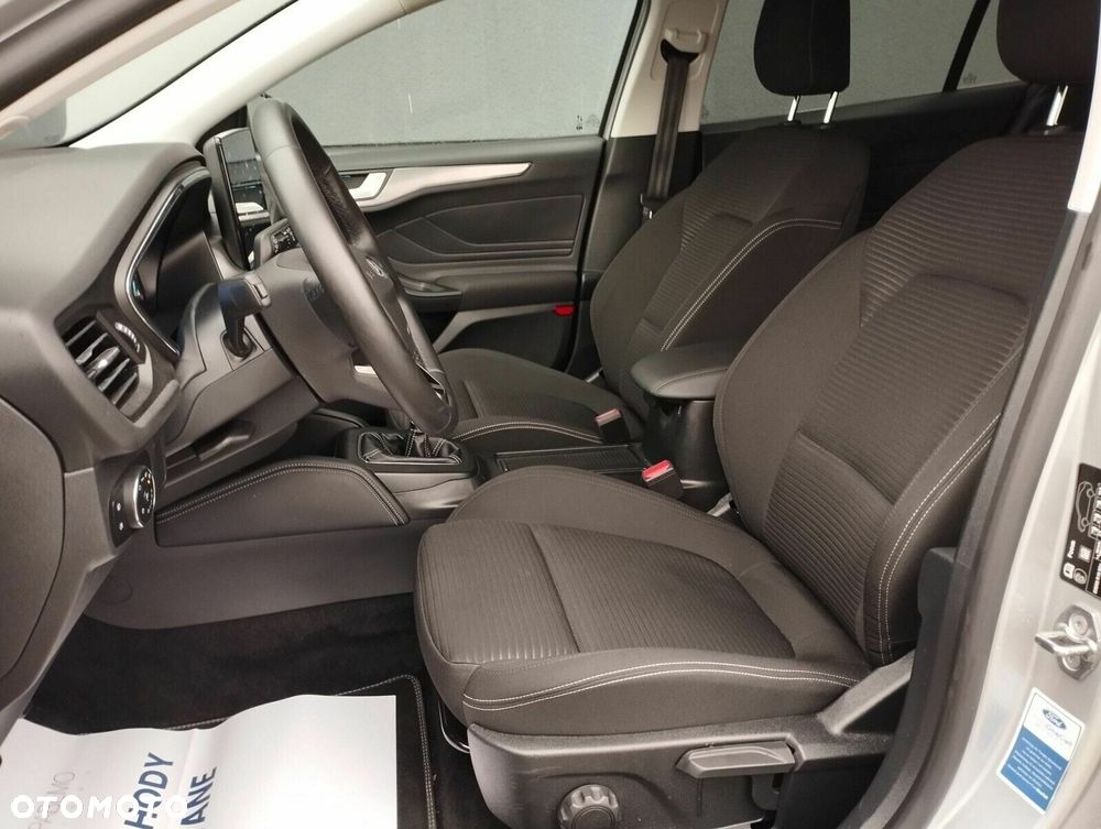 Ford Focus 1.0 EcoBoost mHEV Titanium X - 12