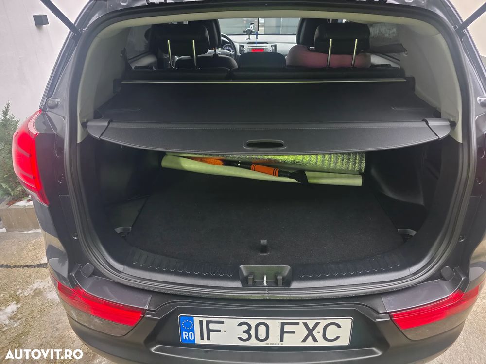 Kia Sportage 2.0 DSL MT 4x4 STYLE - 14