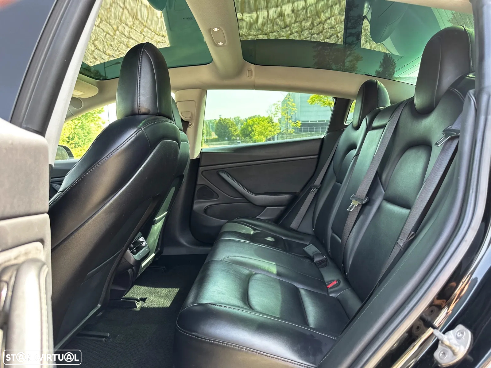 Tesla Model 3 Long-Range Dual Motor AWD - 14