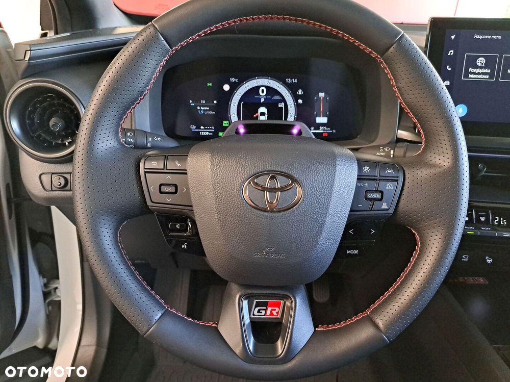 Toyota C-HR 2.0 PHEV Dynamic Force GR Sport - 31