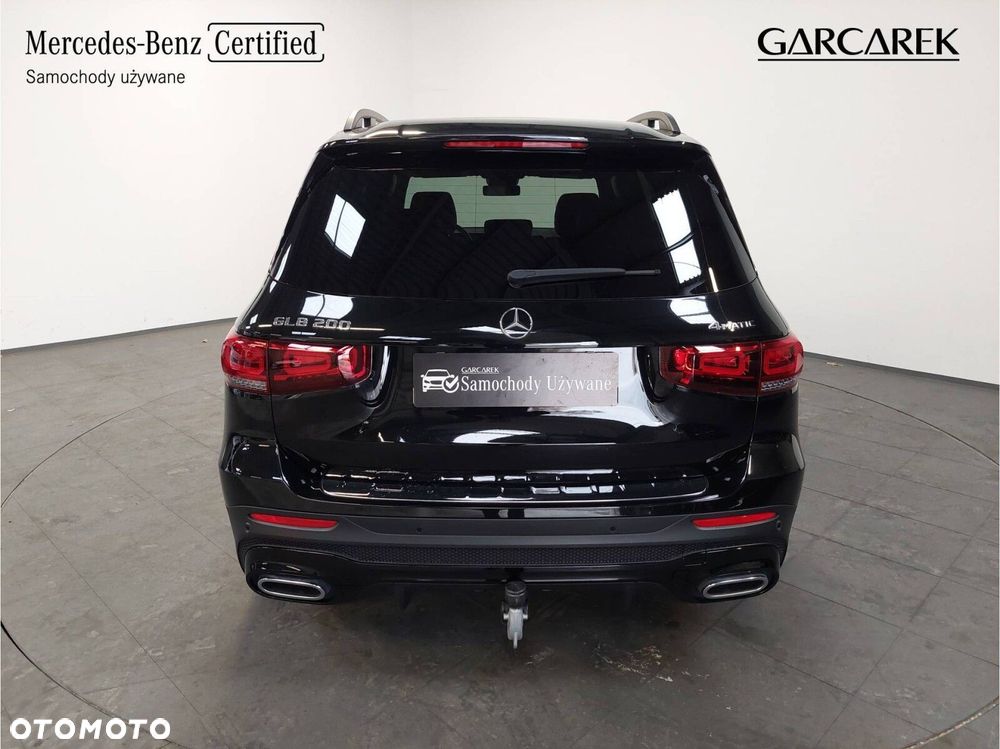 Mercedes-Benz GLB 200 4-Matic AMG Line 8G-DCT - 7