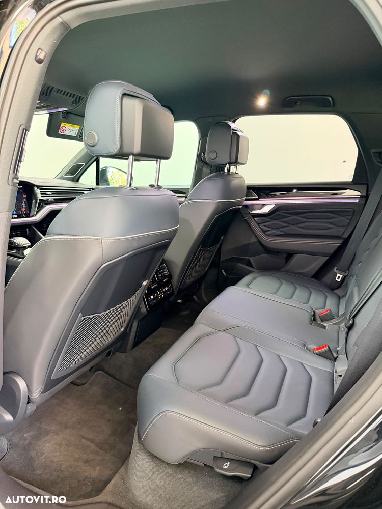 Volkswagen Touareg 3.0 V6 TDI SCR 4Motion Automatik R-Line - 10