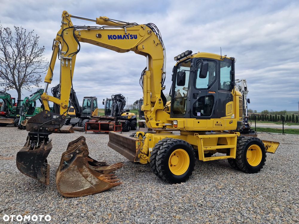 Komatsu PW118MR - 3