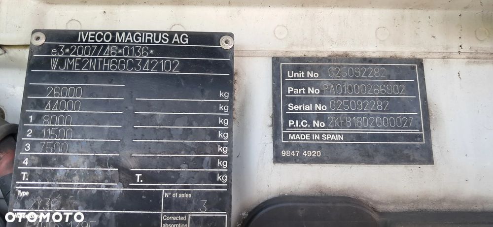 Iveco Stralis 460 - 11