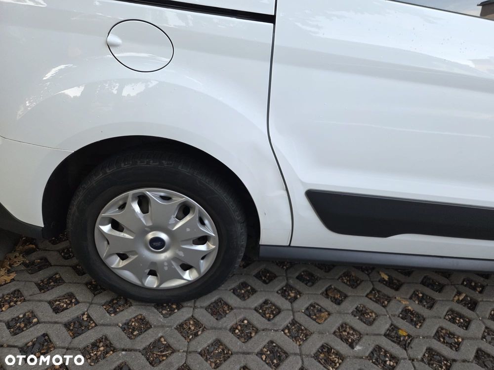 Ford Transit Connect - 8