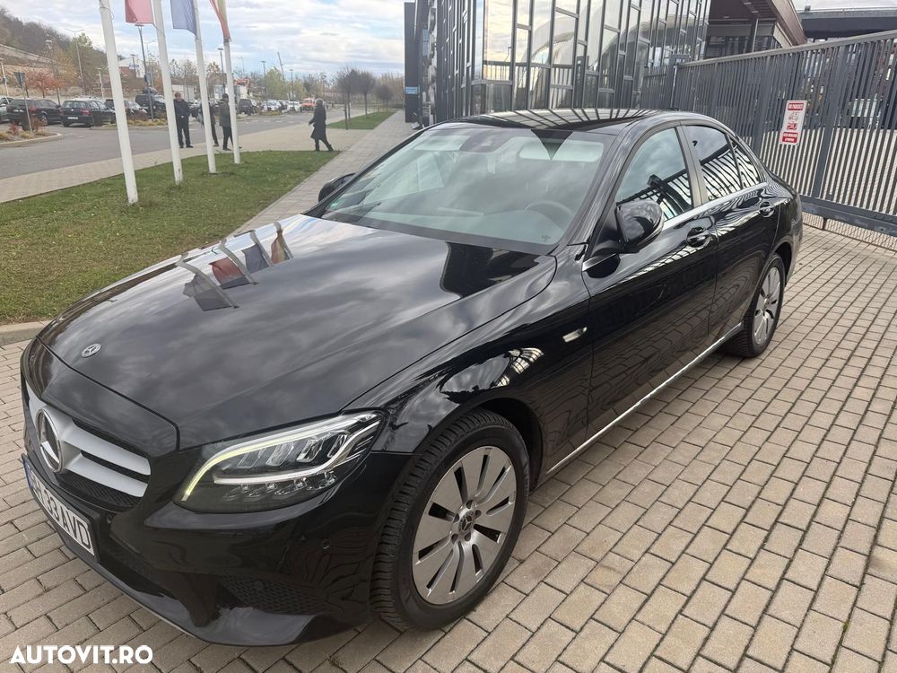 Mercedes-Benz C - 16