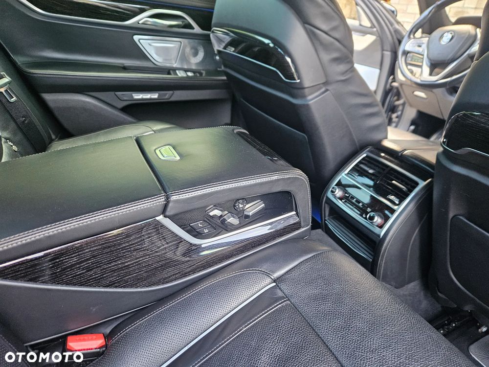 BMW Seria 7 730d xDrive - 20