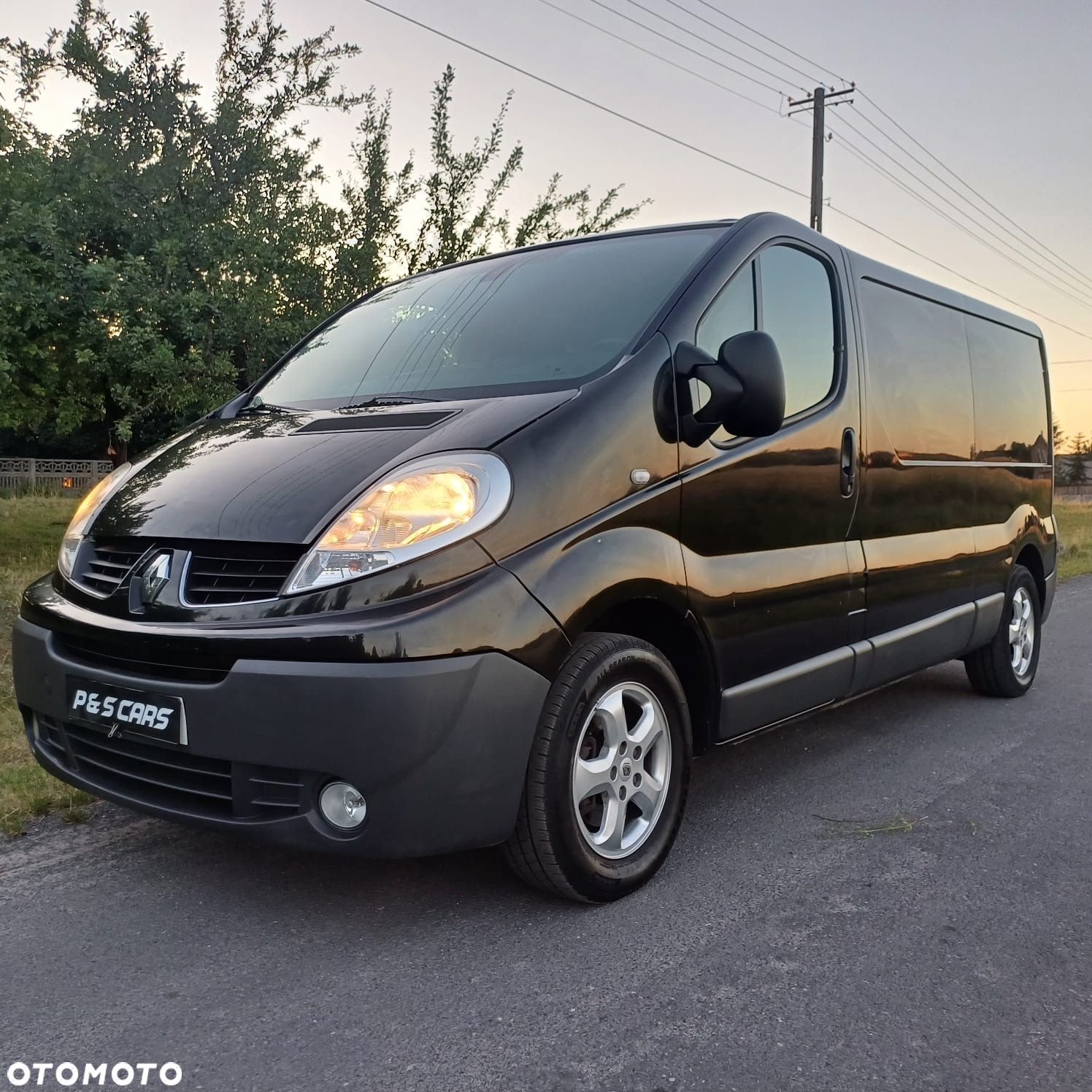 Renault Trafic - 1