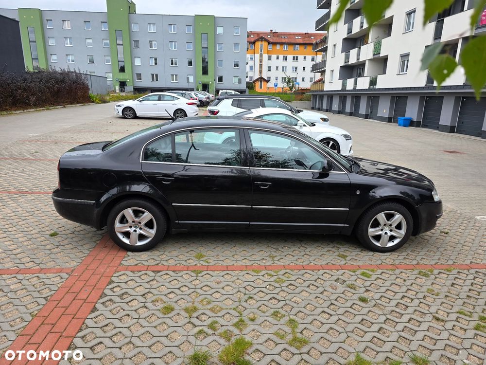 Skoda Superb 2.5 TDI Elegance - 2