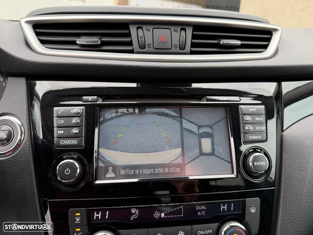 Nissan Qashqai 1.2 DIG-T N-Connecta - 17