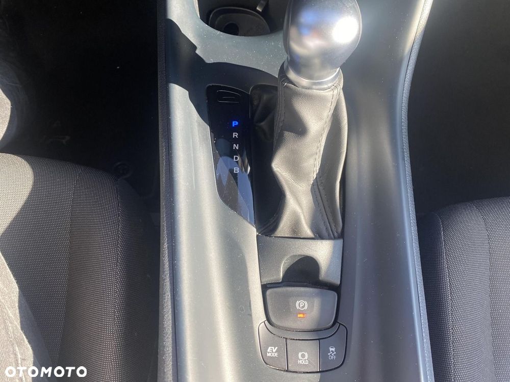 Toyota C-HR 1.8 Hybrid GPF Comfort - 22