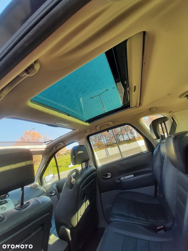 Renault Scenic 2.0 16V Privilege - 10