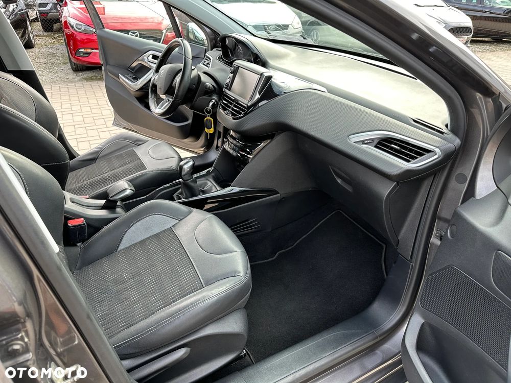 Peugeot 2008 - 21