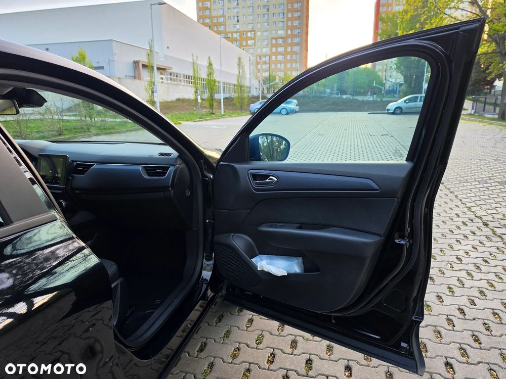 Renault Arkana 1.6 E-TECH Zen MMT - 18