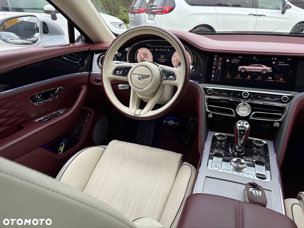 Bentley Flying Spur - 26