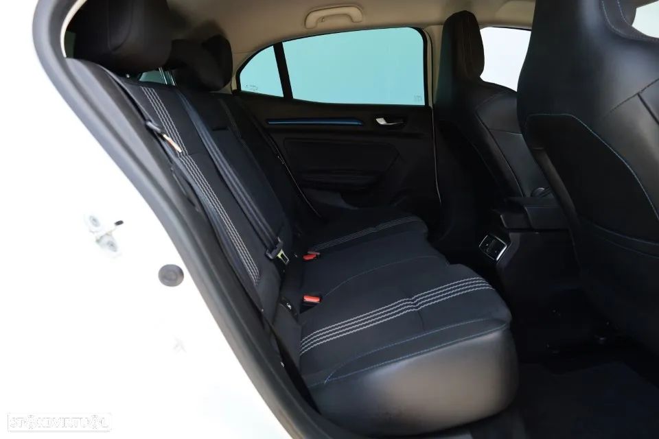 Renault Mégane 1.5 Blue dCi GT Line - 46