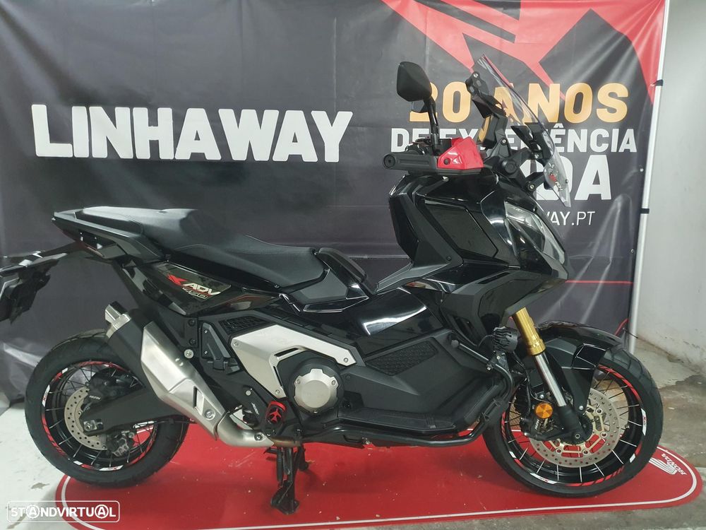 Honda X-ADV 750 - 1