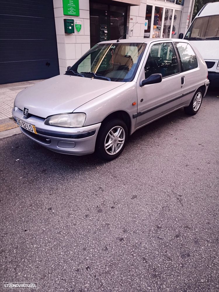 Peugeot 106