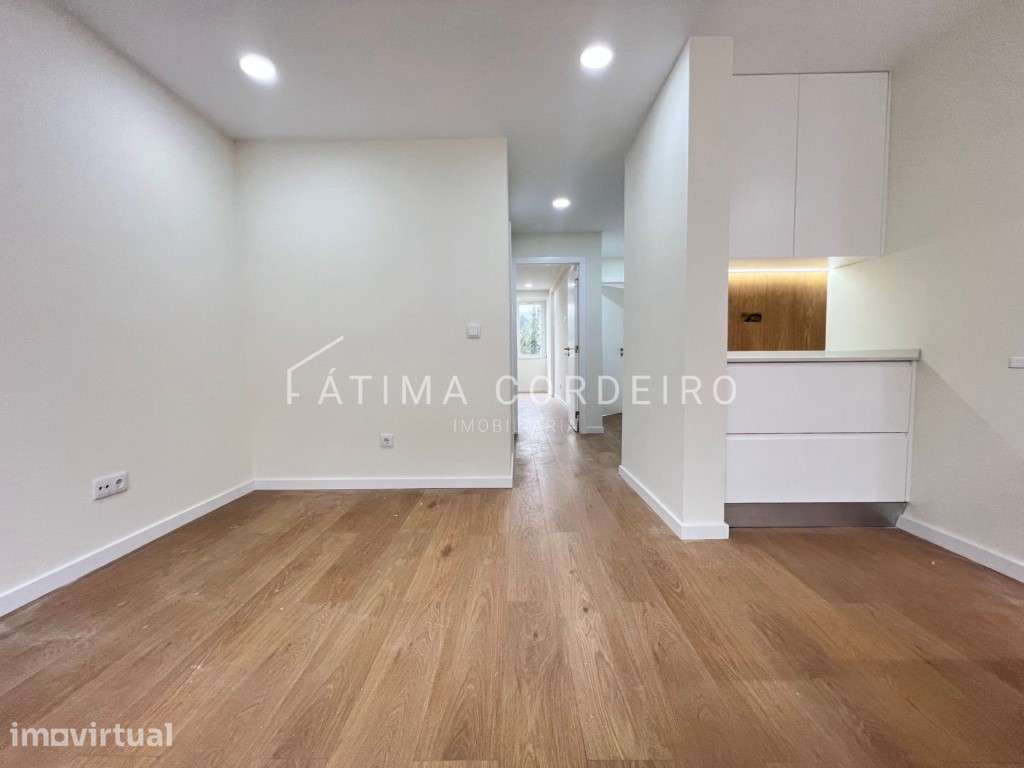 T2 completamente remodelado a rua conde de Almoster, benfica - Grande imagem: 4/18