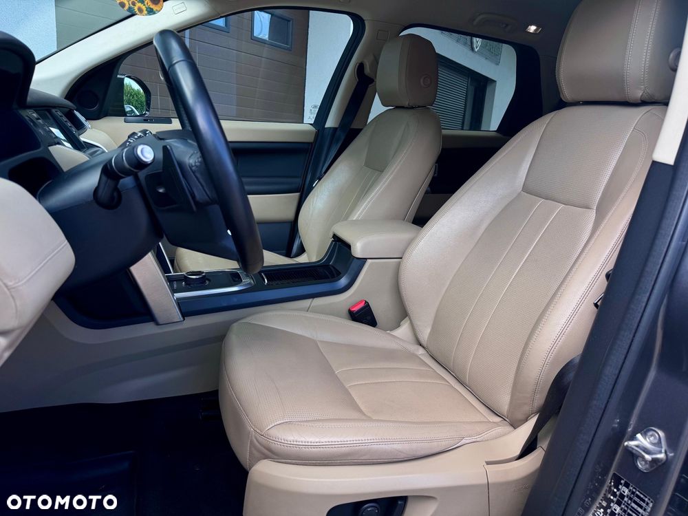 Land Rover Discovery Sport 2.0 TD4 HSE - 21