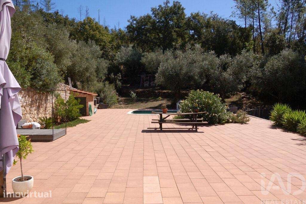 Casa / Villa T5 em Almoster de 324,00 m2 - Grande imagem: 4/28