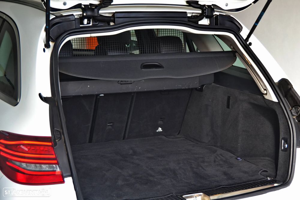 Mercedes-Benz C 220 d Avantgarde - 23