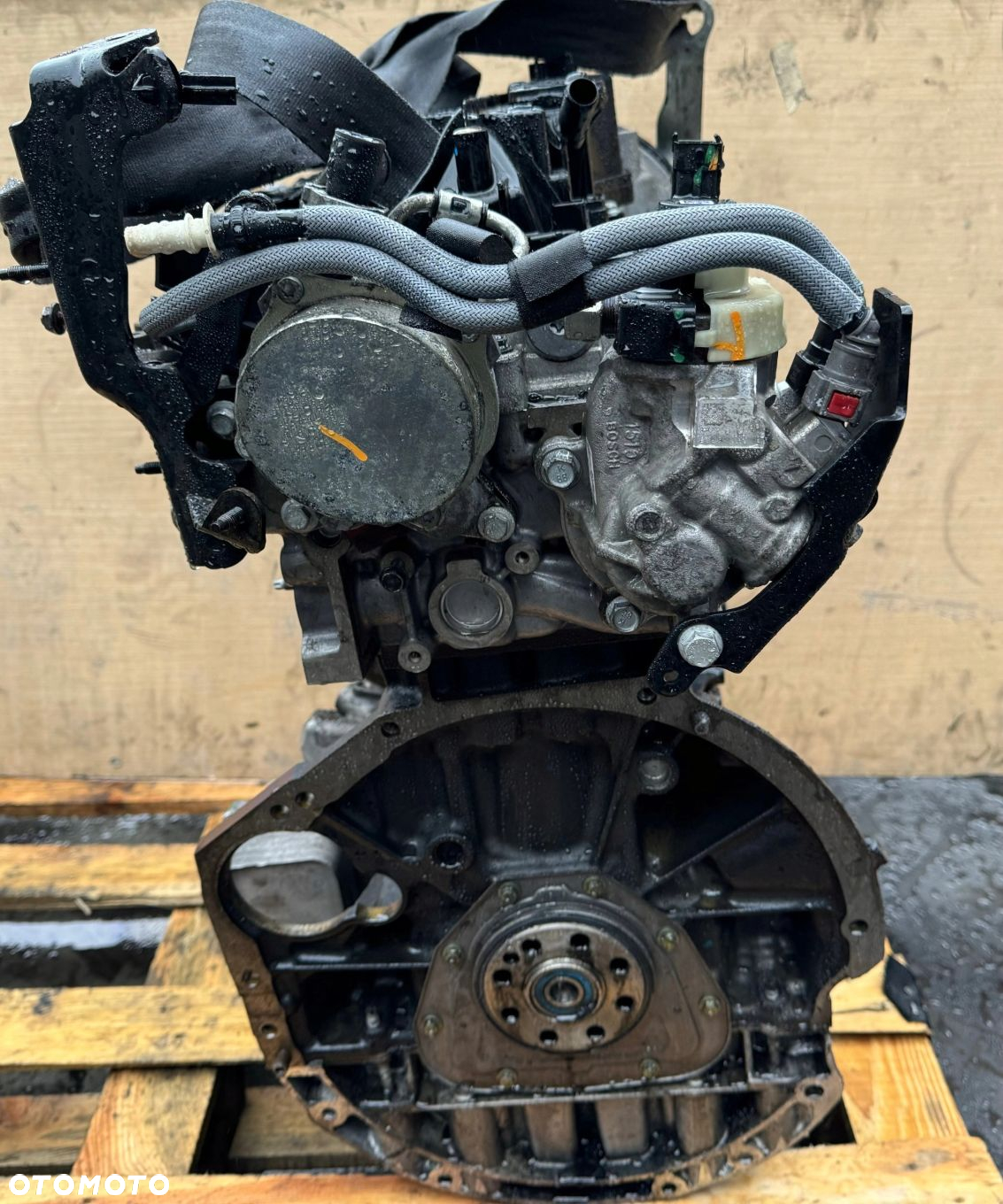 SILNIK KOMPL UKŁADEM WTRYSKOWYM TRAFIC II VIVARO 2.0 DCi M9R 710 EURO 6 - 2