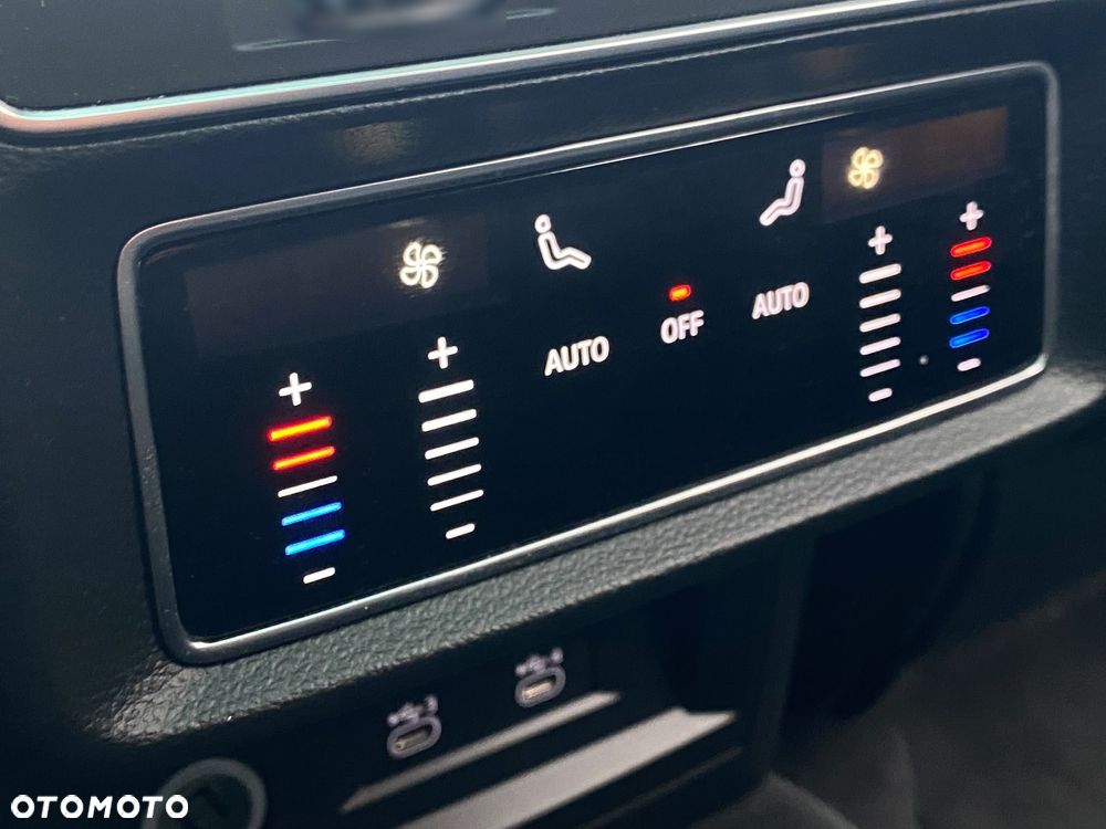 Audi RS Q8 TFSI mHEV Quattro Tiptronic - 18