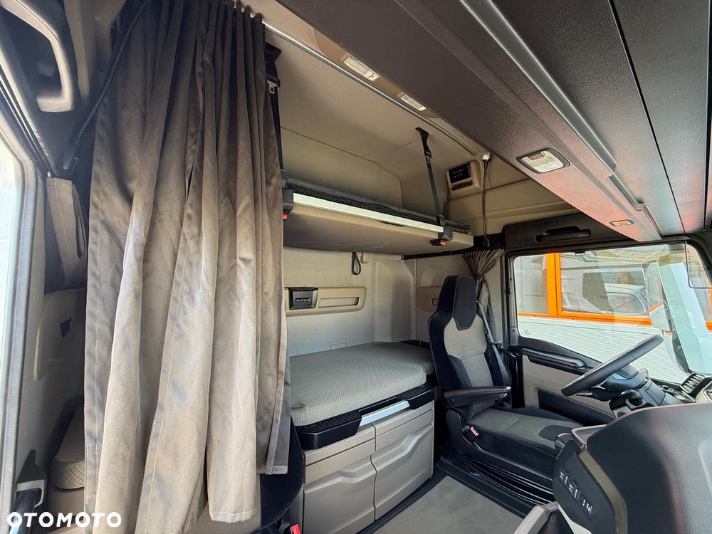 MAN TGX 26.510 chłodnia multitemperatura // 21 Epal // kabina XXL // Nowy model // 2 x łóżko // Carier Supra 950 Mt // E6 // 6x2 // kühlkoffer, refrigerated box, fridge - 25