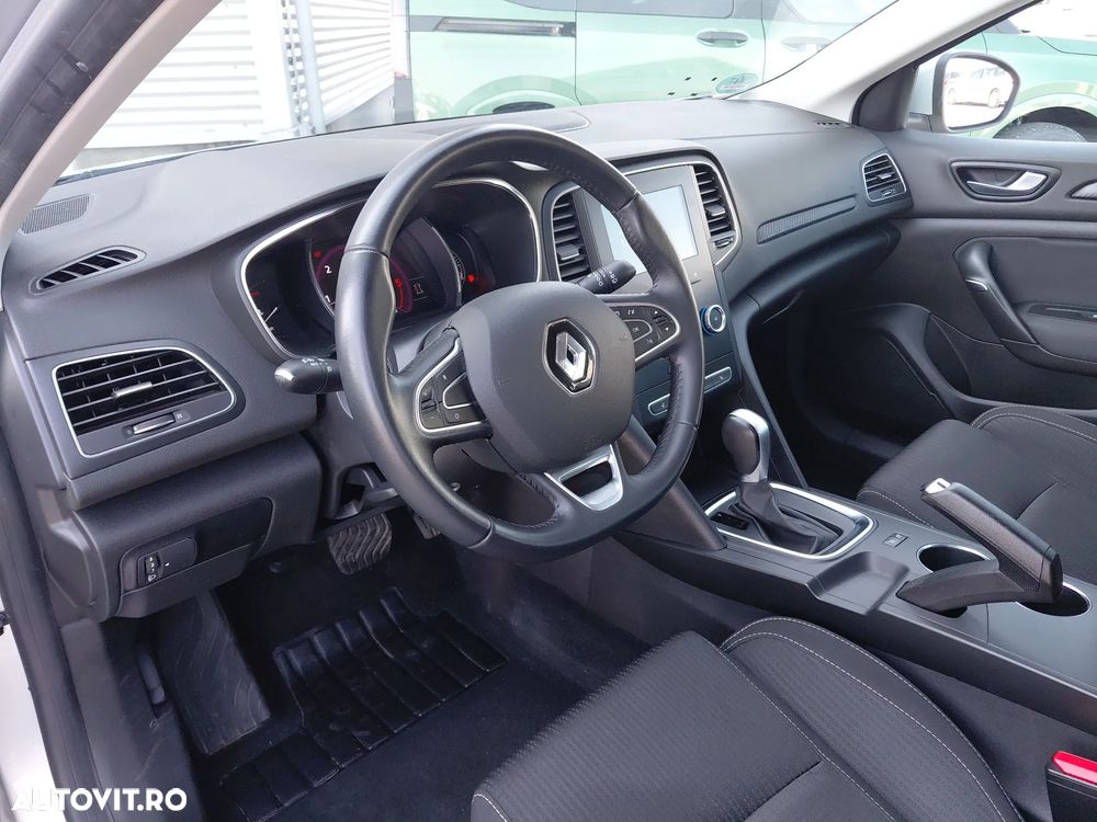 Renault Megane - 11