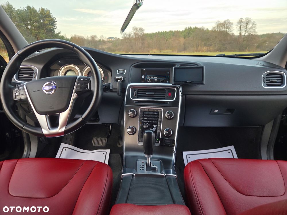 Volvo V60 D3 Geartronic Momentum - 19