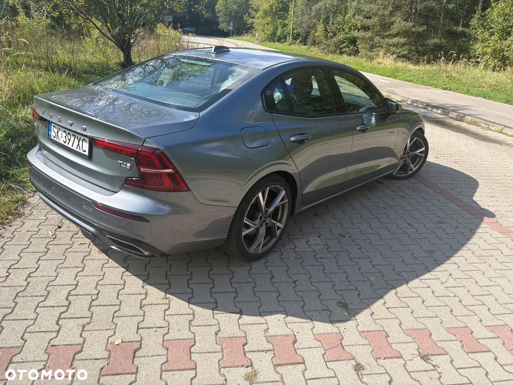Volvo S60 T4 R-Design - 5