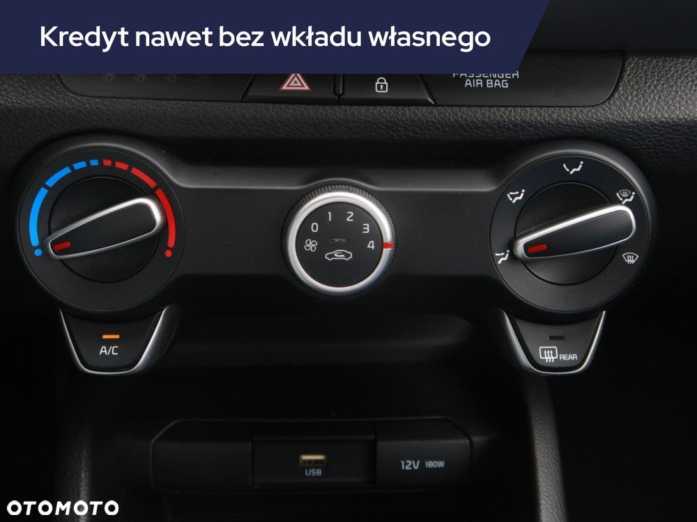 Kia Stonic - 15