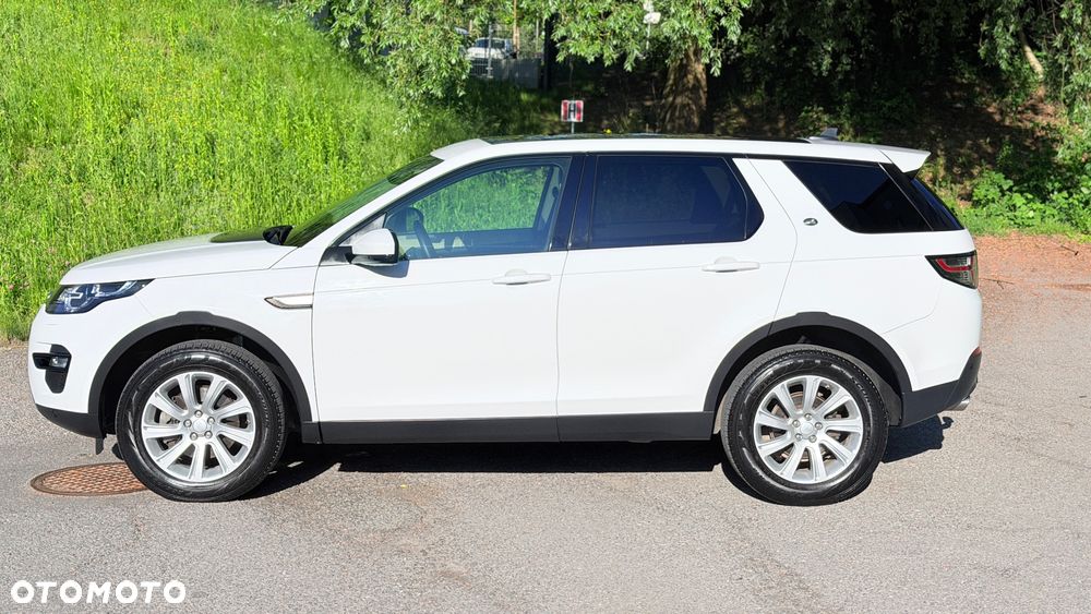 Land Rover Discovery Sport TD4 HSE - 4