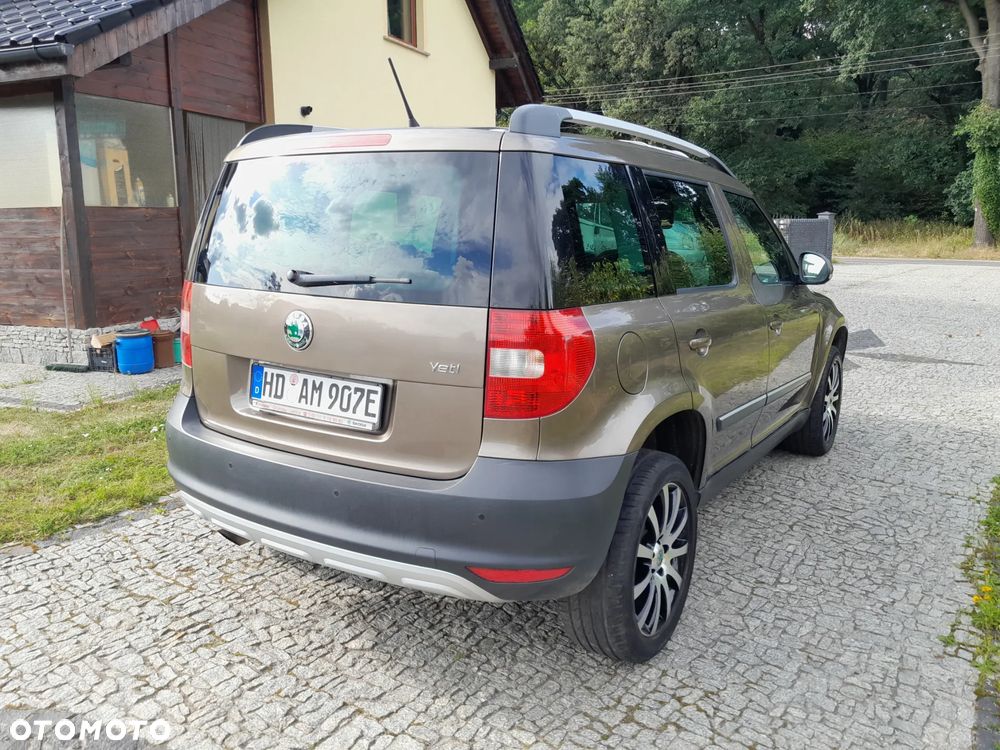Skoda Yeti 1.2 TSI Active PLUS EDITION - 8