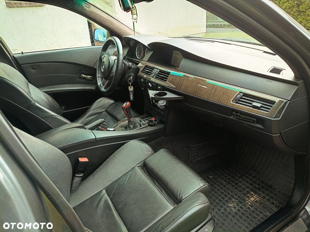 BMW Seria 5 530i - 10