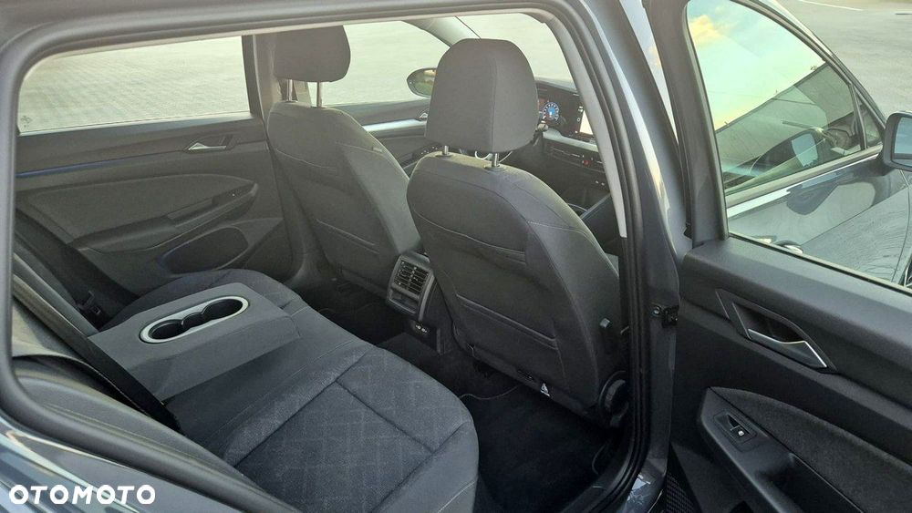 Volkswagen Golf - 15