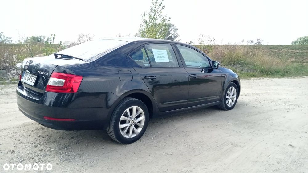 Skoda Octavia 1.6 TDI Ambition - 5
