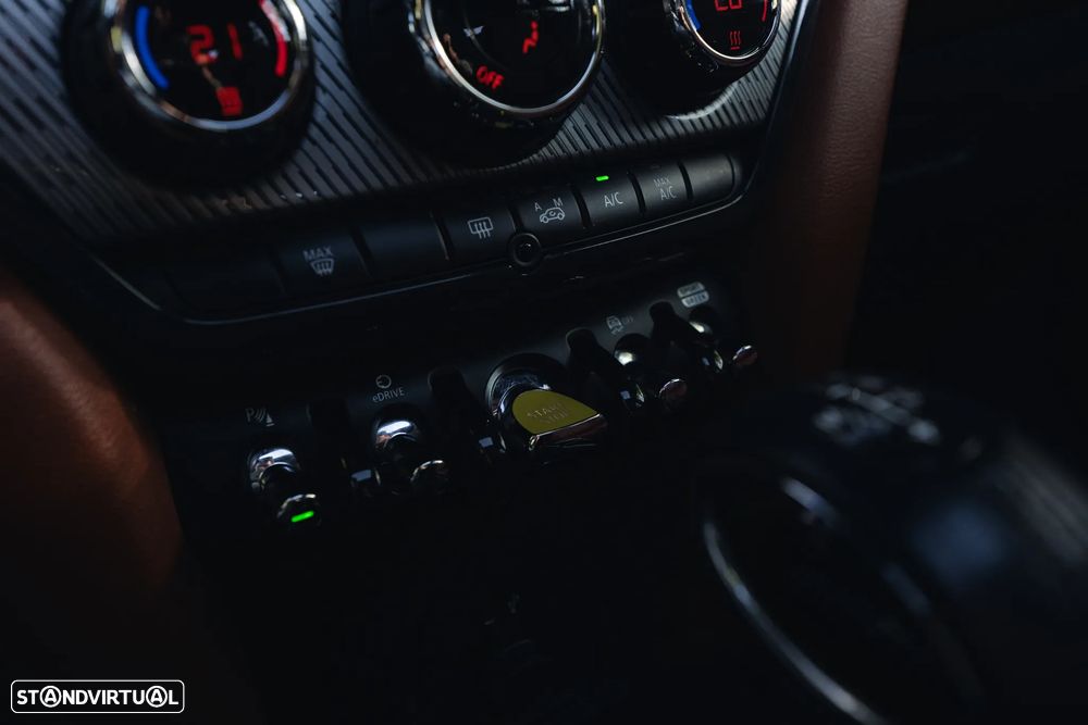 MINI Countryman Cooper SE ALL4 Auto - 38