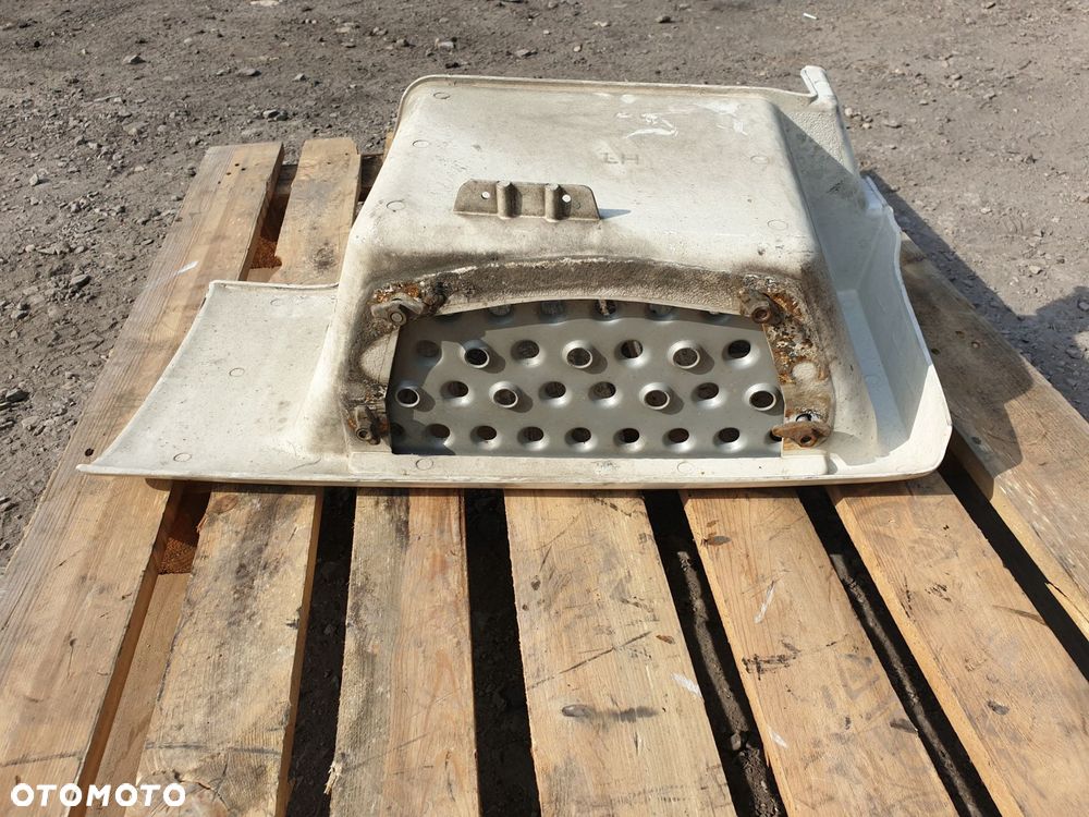 man tgx tga wnęka stopnia lewa dolna kaseta - 9