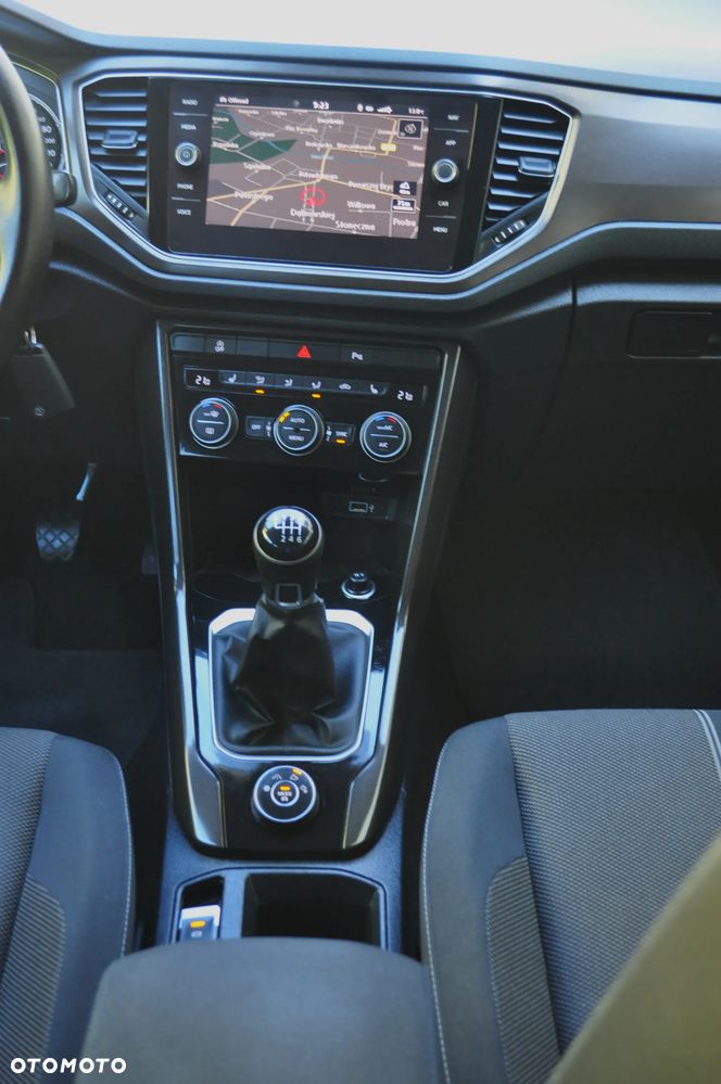 Volkswagen T-Roc 2.0 TDI SCR 4MOTION IQ.DRIVE - 16