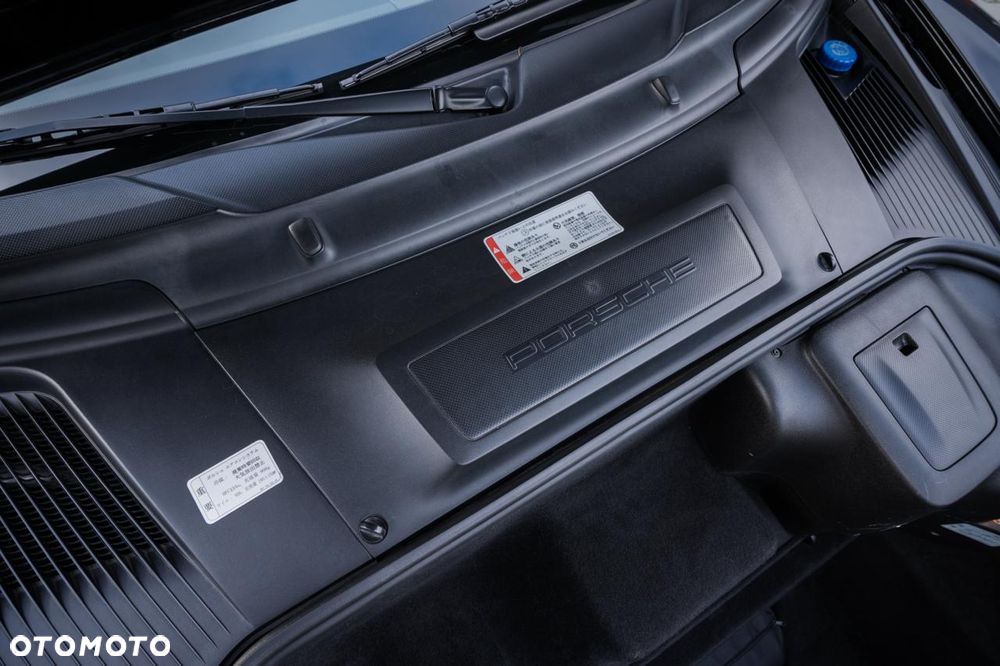 Porsche 911 Carrera PDK - 37