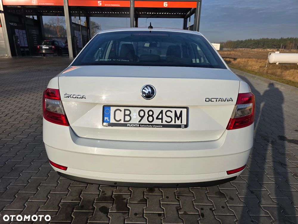 Skoda Octavia 1.6 TDI SCR Ambition - 13