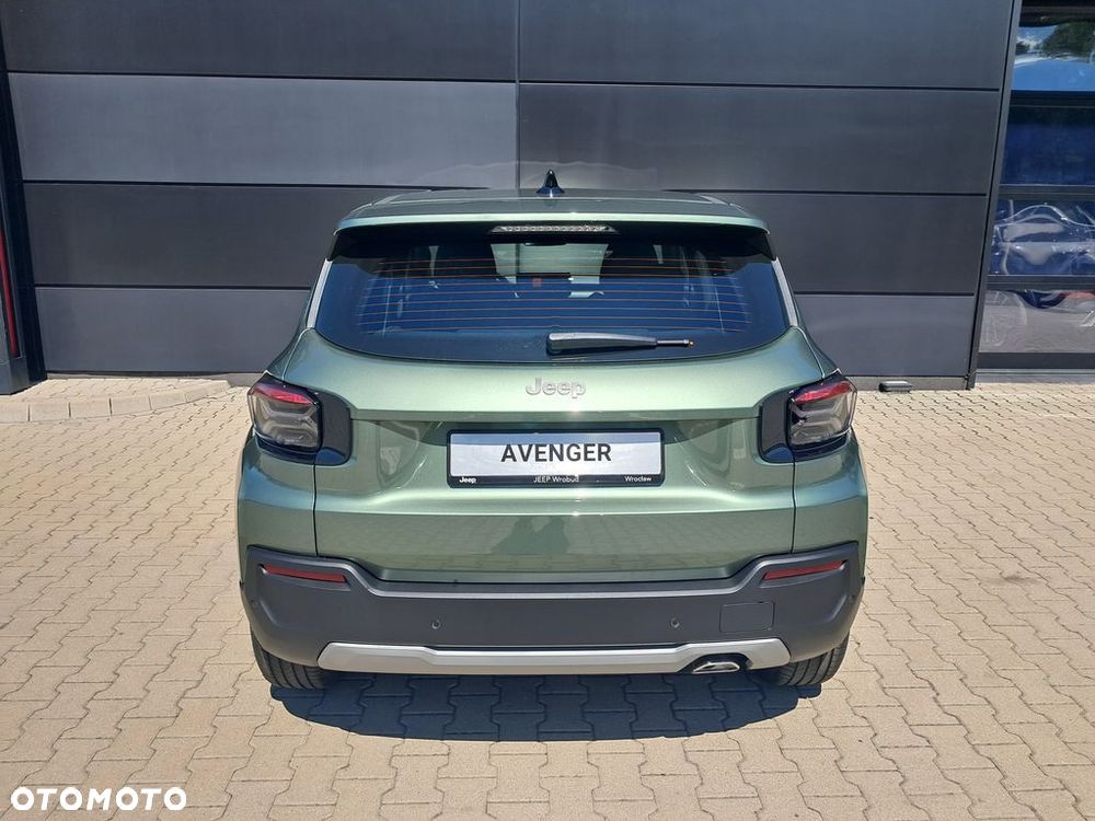 Jeep Avenger - 10