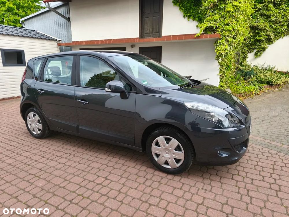 Renault Scenic 1.6 16V 110 TomTom Edition - 7