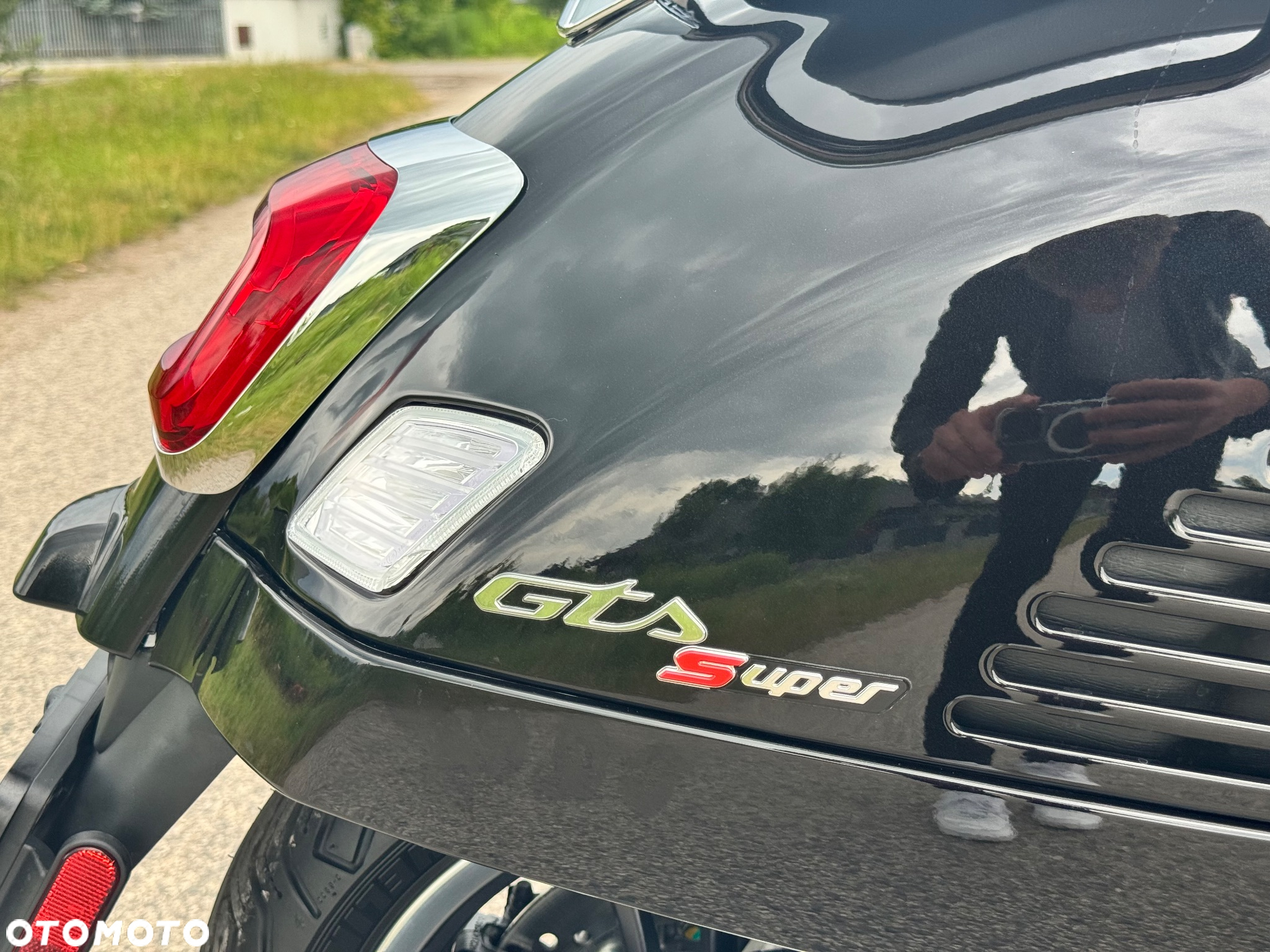 Vespa GTS - 8