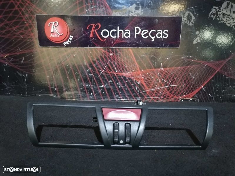 Botão 4 Piscas  Fiat Stilo (192_) - 1