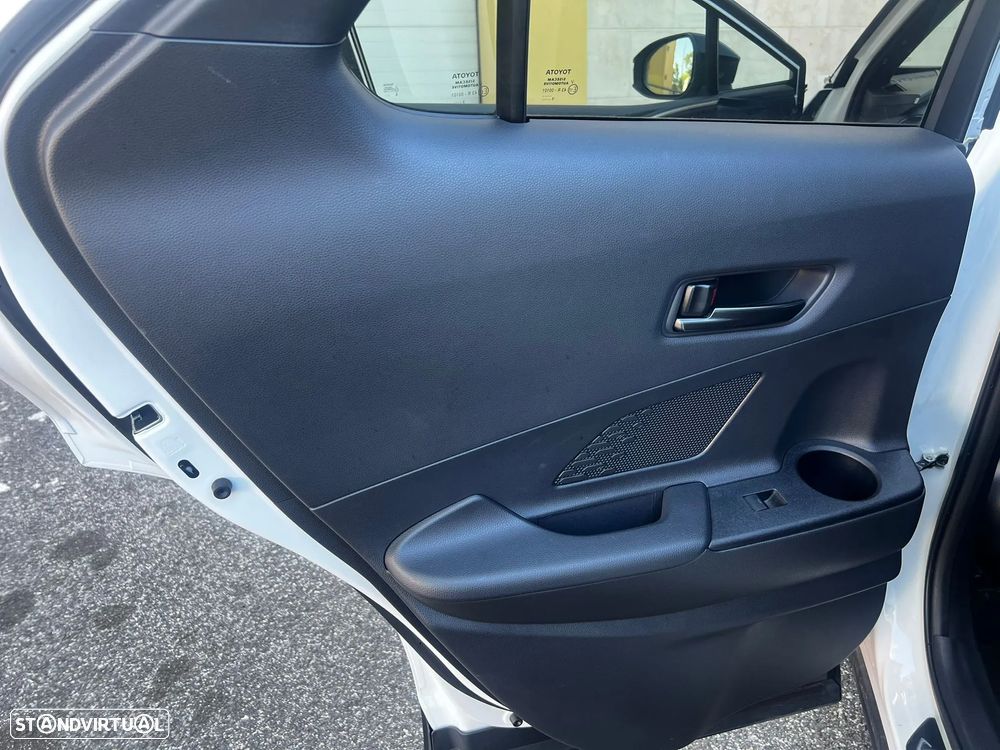 Toyota C-HR 1.8 Hybrid Square Collection - 16