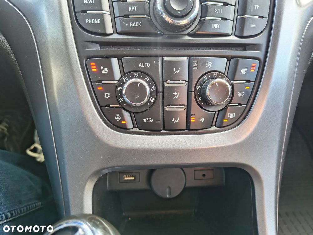 Opel Astra 1.4 Turbo Edition Sport - 12
